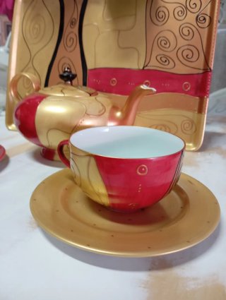 Servizio da tè oro e rosso