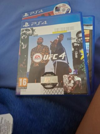PS4 Pro + 3 juegos y mando