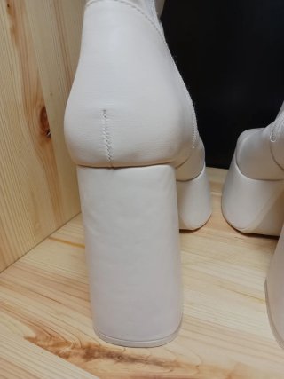 Botines plataforma Bershka punta cuadrada