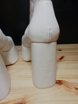 Botines plataforma Bershka punta cuadrada