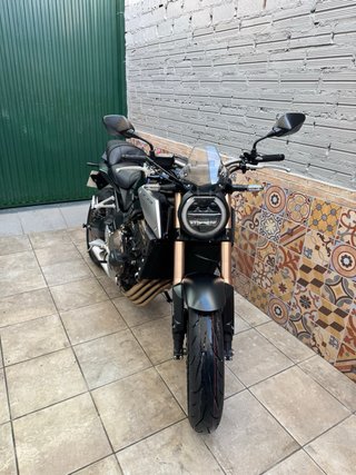 Honda CB650R Negra/Plata