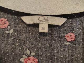 Blusa floral manga larga Talla S
