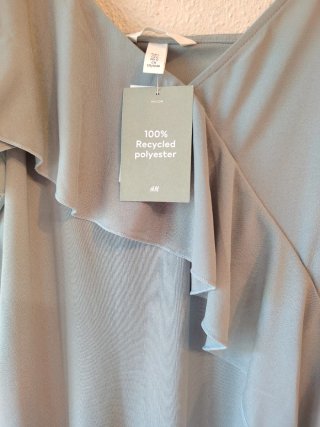 Vestido H&M verde agua con volante