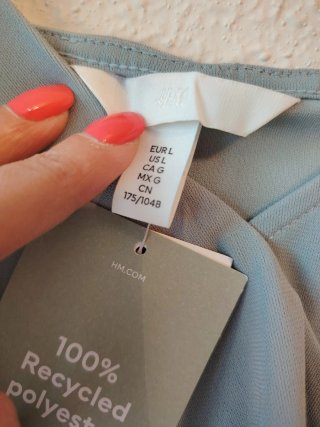 Vestido H&M verde agua con volante
