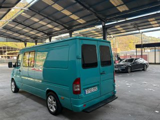 Mercedes-Benz 316 2004