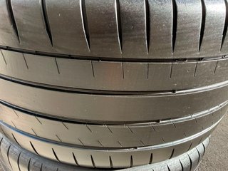 Neumáticos Michelin 265/35ZR20 99Y