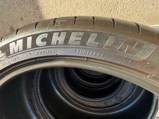 Neumáticos Michelin 265/35ZR20 99Y