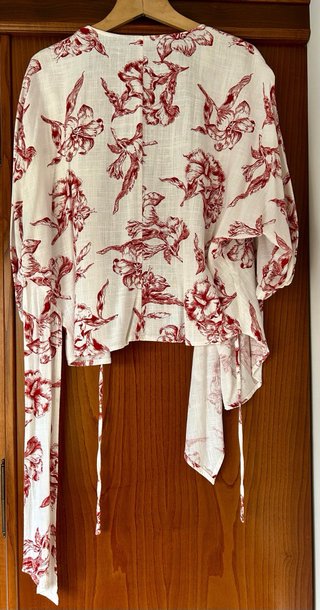 Blusa Zara Estampada Flores Roja Talla XS