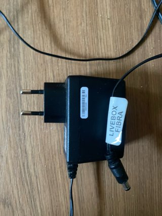 Fuente Alimentación UMEC UPO251D-12PE 12V 0.6A