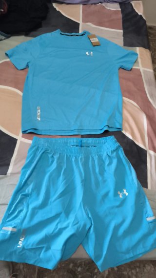 Conjunto deportivo Under Armour azul
