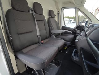 ¡SÓLO 14.000 KM! Citroen Jumper L2H2