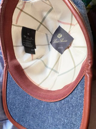 Gorra Loro Piana Azul y Marrón