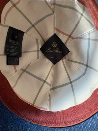 Gorra Loro Piana Azul y Marrón