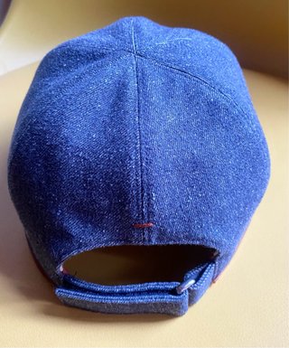 Gorra Loro Piana Azul y Marrón