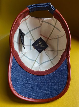 Gorra Loro Piana Azul y Marrón