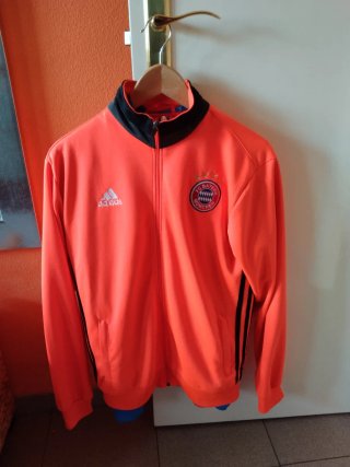 Chaquetas futbol WhatsApp 659001325 juanlu