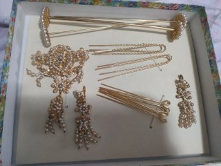 Aderezo Fallera Dorado y Perlas