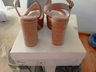 Sandalias esparto mujer.