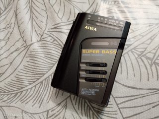 Walkman Aiwa HS-J45 antiguo 1987