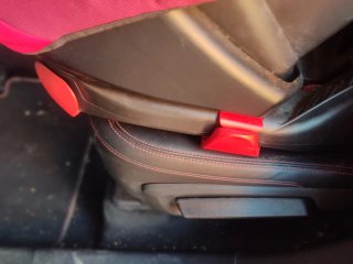 Silla de coche para bebé color rosa