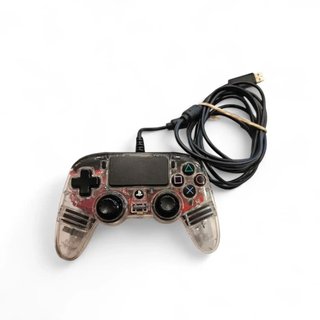 CONSOLA PS4 500GB CON CABLE DE ENERGIA Y MANDO