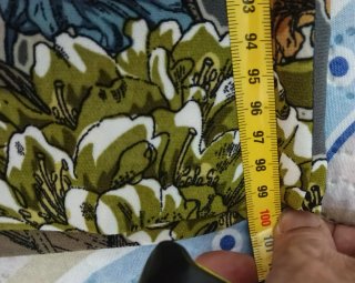 Pantalón talla M marca YERA cmo Nuevo Medidas foto