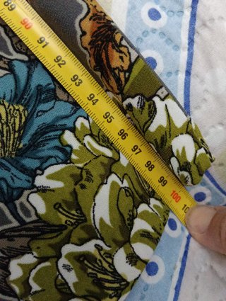 Pantalón talla M marca YERA cmo Nuevo Medidas foto