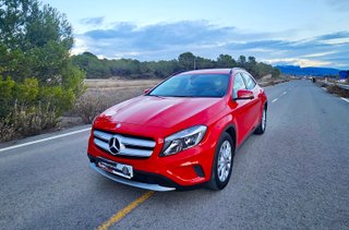 Mercedes-Benz GLA 2016