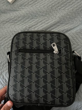 Bandolera Lacoste Negra y Gris