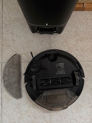 Aspiradora Robot Negra Tapo