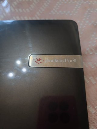 Packard Bell  Portátil Intel B820