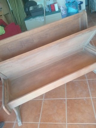 Banco de madera rústico