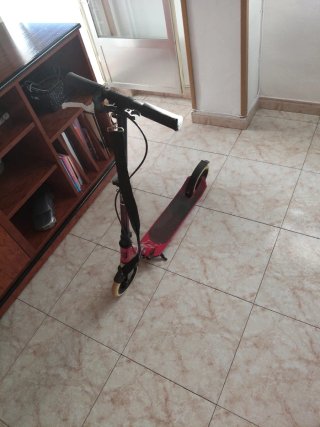 Patinete Oxelo MID 5 Rojo el azul de regalo