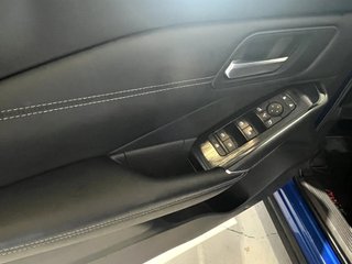 Nissan QASHQAI  DIG-T 158 CV Xtronic Skyline