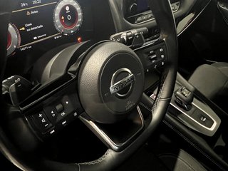 Nissan QASHQAI  DIG-T 158 CV Xtronic Skyline