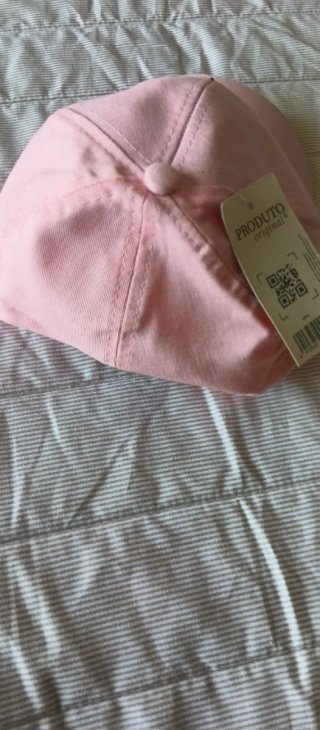 Gorro rosa Lacoste
