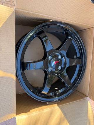Llantas Japan Racing JR3