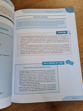 Libro FP Marketing en el sector turístico