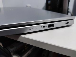 Portátil Acer Aspire 15.6", 128GB eMMC, 4GB RAM
