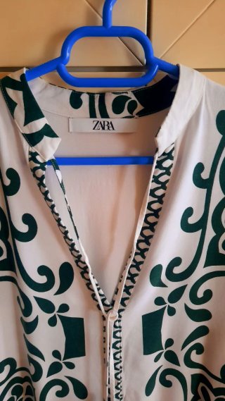 Vestido Zara Estampado Verde Talla M