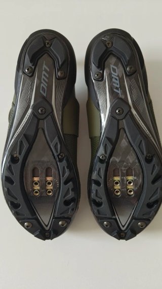 NUEVAS Zapatillas DMT MH10 talla 39