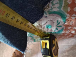 Pantalón vaquero Stradivarius Talla 44