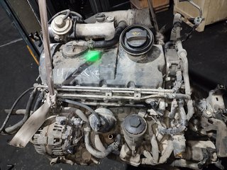 MOTOR COMPLETO VOLKSWAGEN POLO (9N1) Trendline |