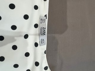 Conjunto pantalón y camiseta lunares