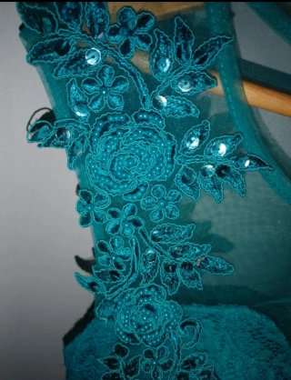 Vestido de fiesta verde azulado