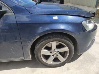 PARAGOLPES DELANTERO VOLKSWAGEN PASSAT LIM. (362)