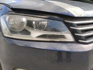 PARAGOLPES DELANTERO VOLKSWAGEN PASSAT LIM. (362)