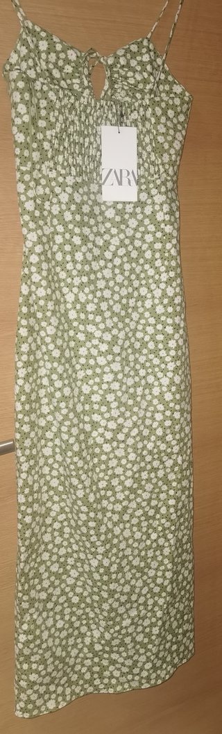 Vestido Zara floral lino