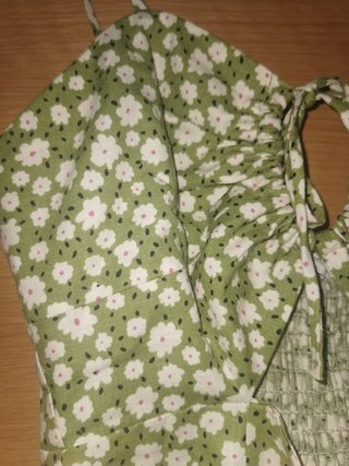 Vestido Zara floral lino