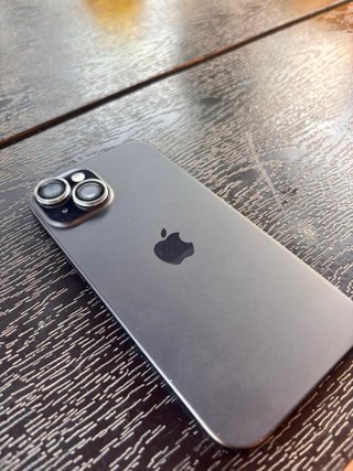 iPhone 15 Nero